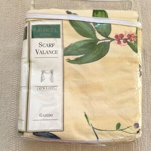 Croscill Scarf Valance 43x174" Gazebo Yellow New In Package